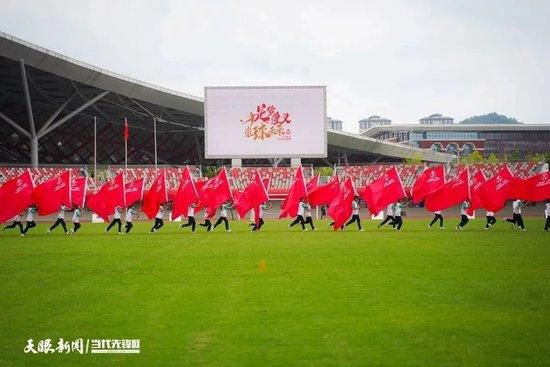 目前，唯一能够阻止曼城夺冠的就是他们的自满情绪，他们拥有最好的阵容，应该能够卫冕英超冠军。